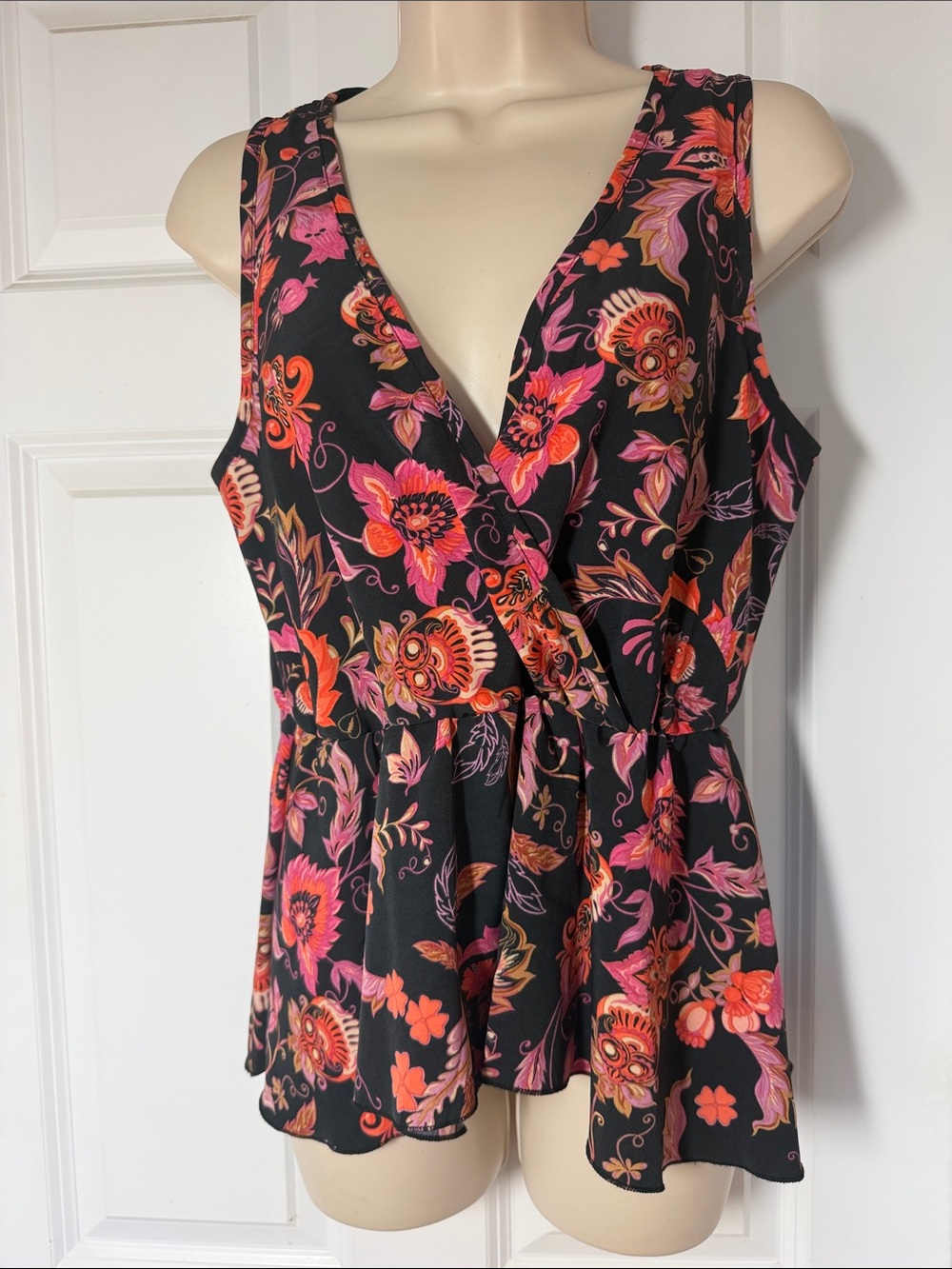 SHEIN Black Floral Wrap Peplum Tank with Pink & Orange Blooms